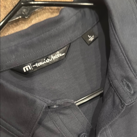 Travis Mathew Black and Red Polo Shirt Modern Design - Picture 2 of 3